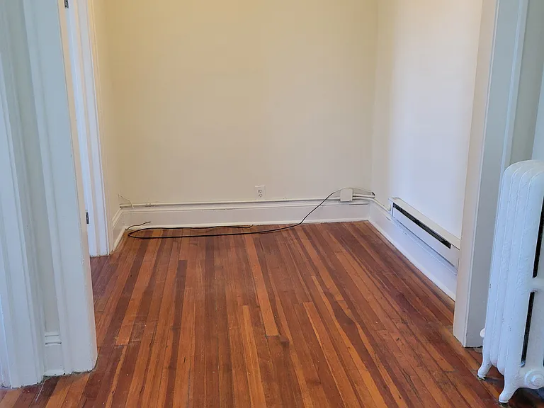 1020 Claremont Ave #17C — Photo 3