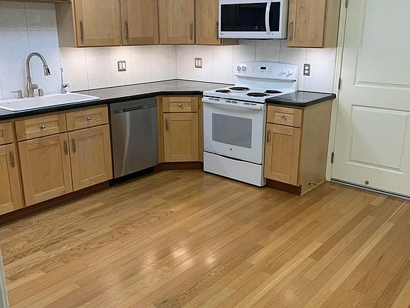 2nd image of 2624 Kitsap Ct
