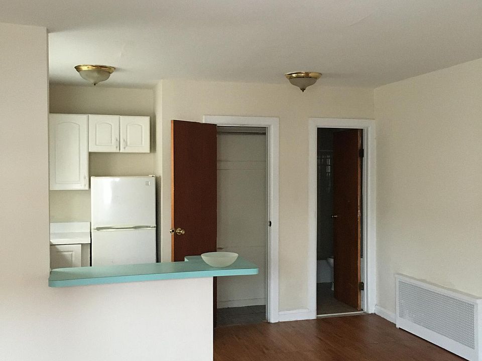 1st image of 451 E Broadway APT 2