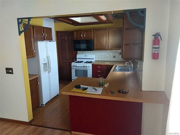 4th image of 311 Cumberland Ave