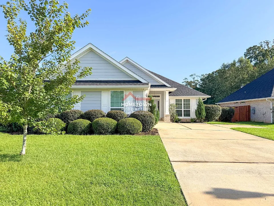 6109 Twenty One Oaks Dr