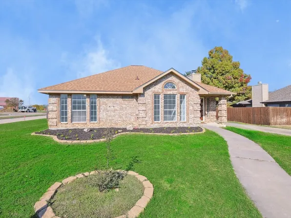 301 Meadow Ln, Denton, TX 76207