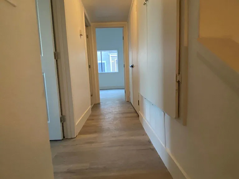 313 E Pine St #18 — Photo 10