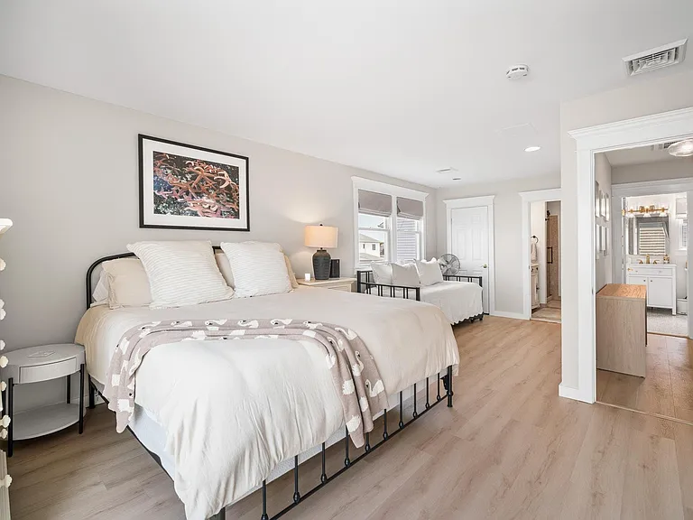 5217 Sea Spray Rd — Photo 17