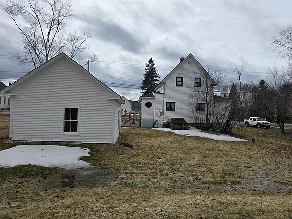 5th image of 465 Washburn Road