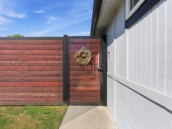 4th image of 499 Pacheco Rd Spc 122