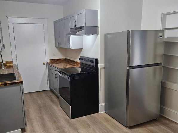 119 Main St #7