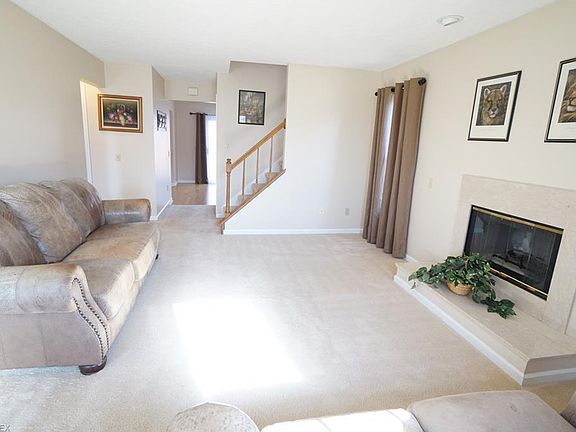 3rd image of 14090 Settlers Way #1