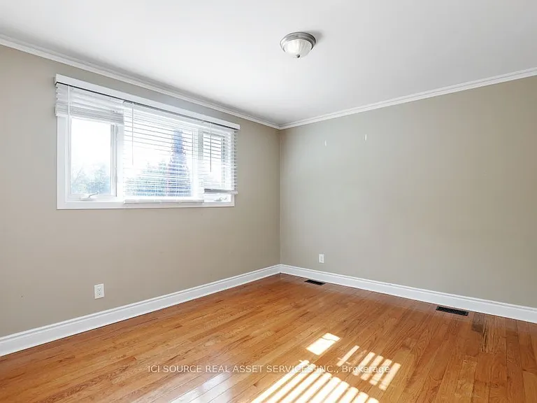 1371 Kilborn Ave — Photo 19