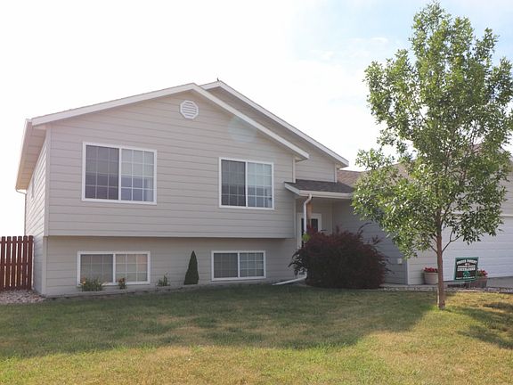 2nd image of 508 Freude Ln