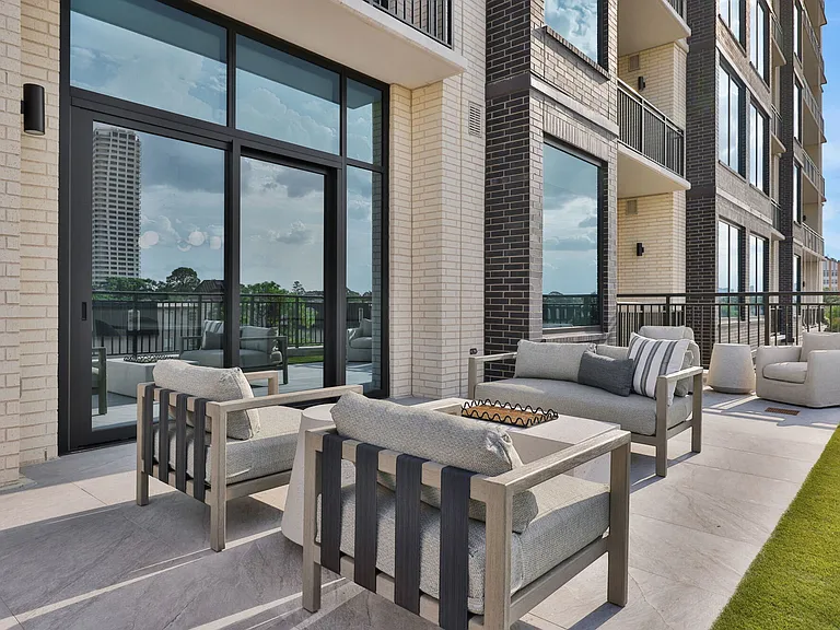 Rone Residences — Photo 25