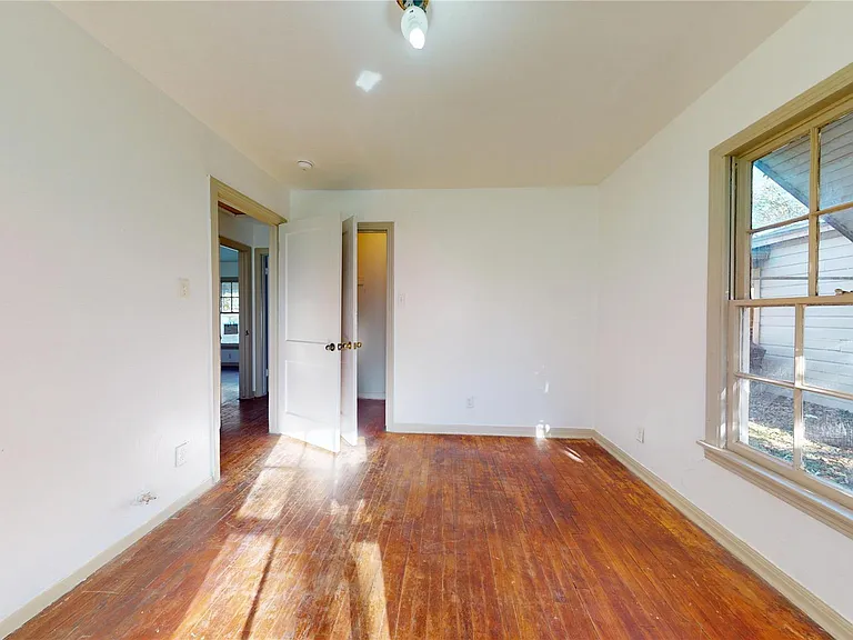 3826 Landa Ln — Photo 22