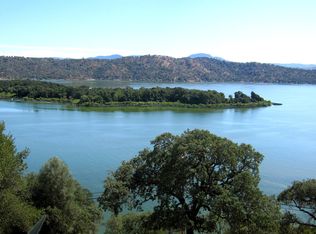 12322 Lakeview Dr, Clearlake Oaks, CA 95423