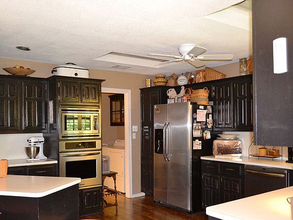 2nd image of 600 Christina Dr