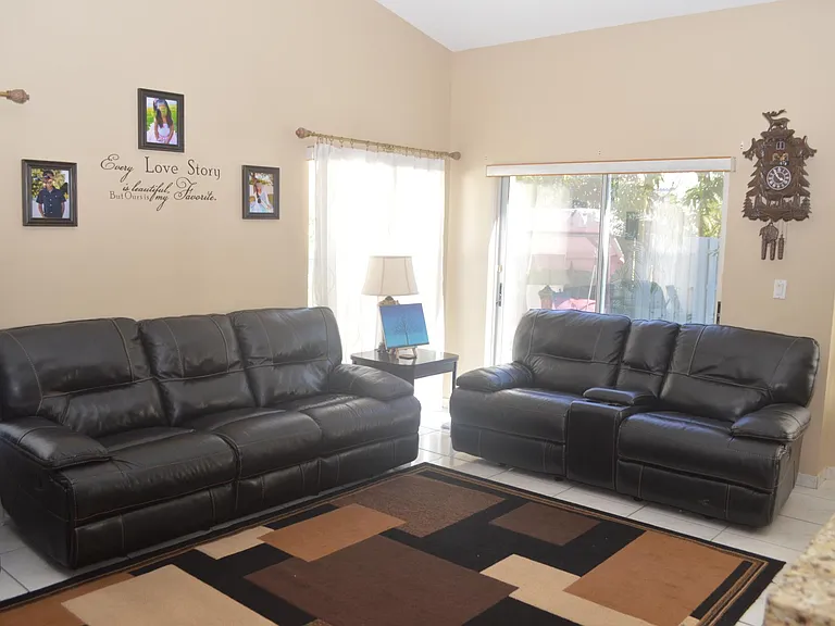 4951 SW 152nd Ave — Photo 19