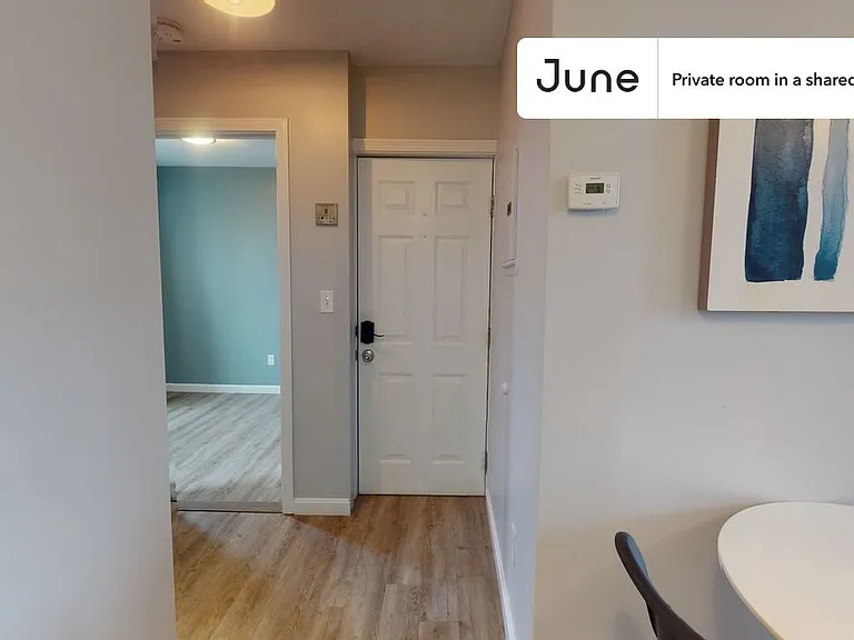 36 N Bennet St #B — Photo 8