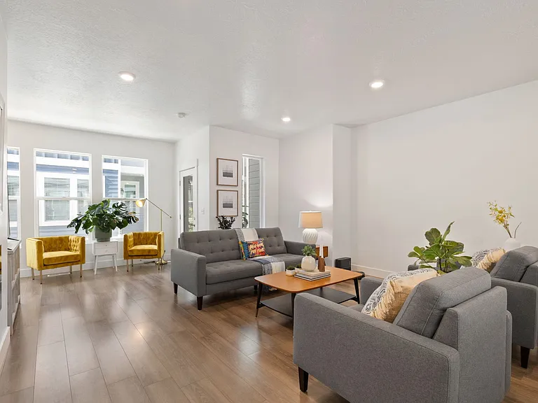 4713 S Hillhouse Cv #103 — Photo 4