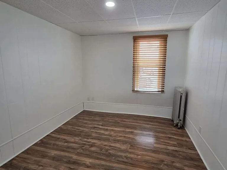 1606 Dickson Ave #1 — Photo 12