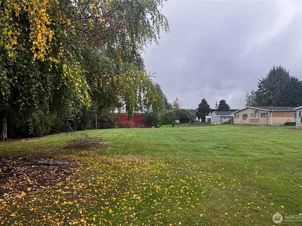 15817 Manor Way, Lynnwood, WA 98087