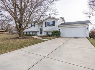 601 W Karen Dr, Decatur, IL 62526