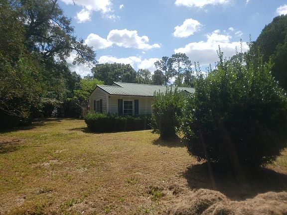 4th image of 723 Stillwater Dr