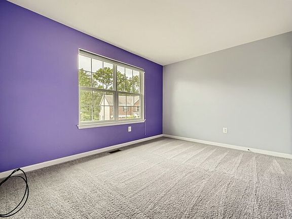 5th image of 823 Salvatore Rd