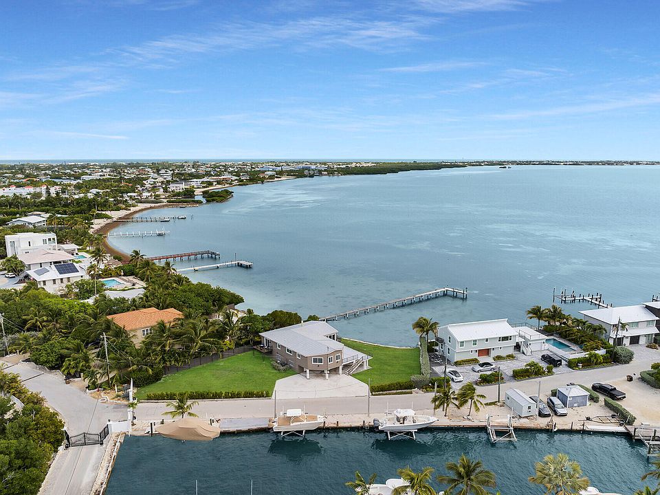 1st image of 16 E Ocean Dr