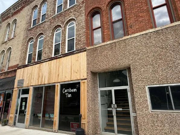606 Court St #3A, Ottawa, IL 61350
