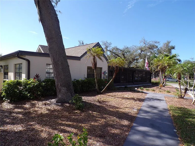 19505 Quesada Ave #C207 — Photo 26
