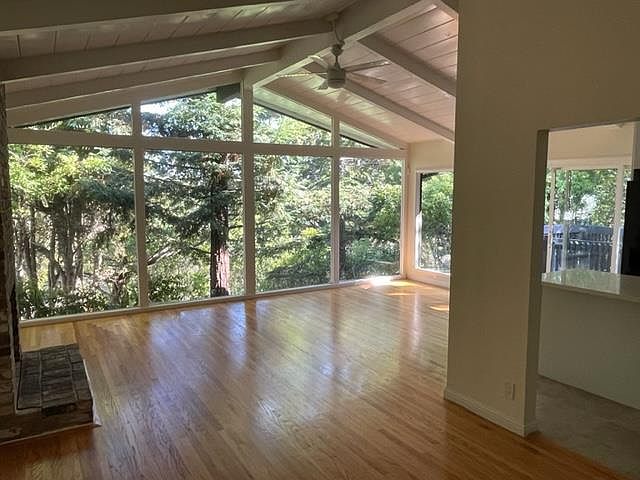 1st image of 170 Los Robles Dr