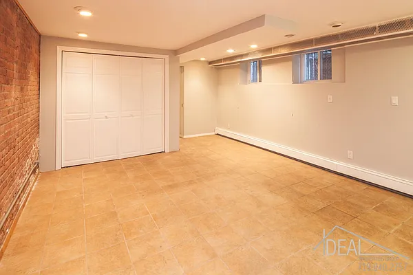 Rented by Ideal Properties Group | media 6