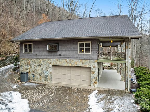 4th image of 579 Bryson Heights Rd