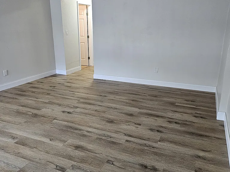 971 Belle Valley Dr #D — Photo 3
