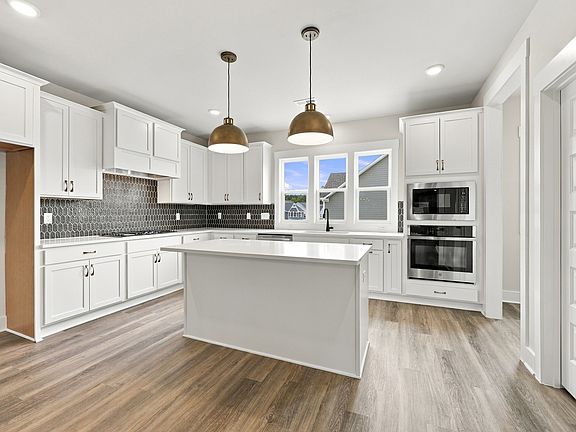 Kitchen featuring Cigar Lounge Interior Package