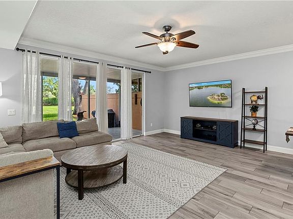 4th image of 5766 Cove CIR #24