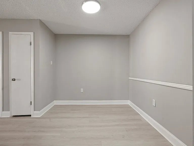 Arbor Landing Apartments — Photo 26