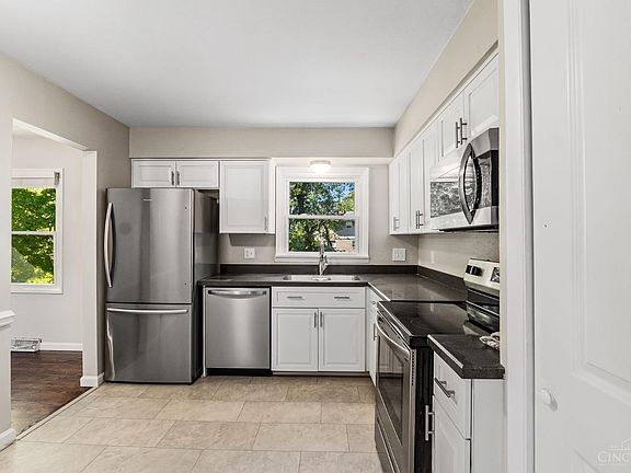 5th image of 1435 Kelvin Ct