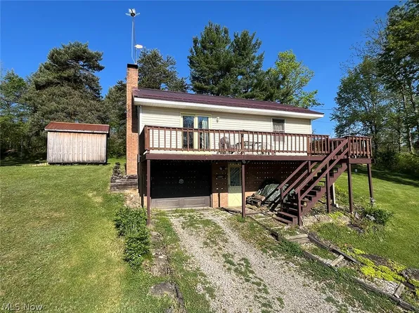 6113 Vo Ash Dr SW, Carrollton, OH 44615