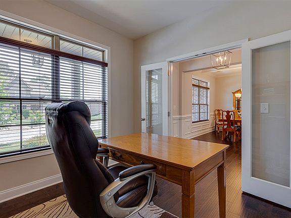 5th image of 126 Siena Dr