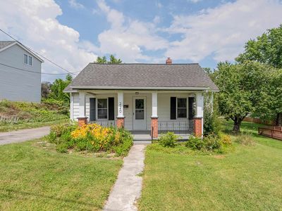 220 Clearview Dr, Christiansburg, VA, 24073