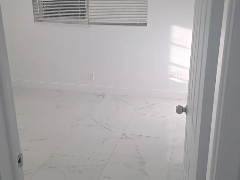 5250 SW 90th Way #1-4 — Photo 5