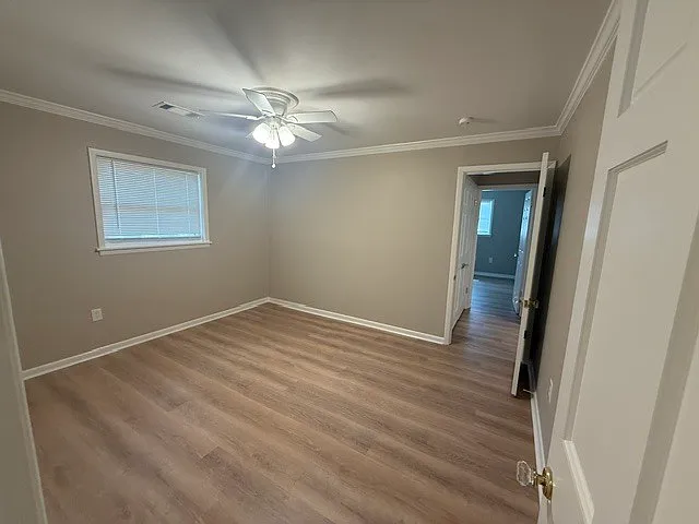 1520 Crestwood Road - 1 — Photo 2