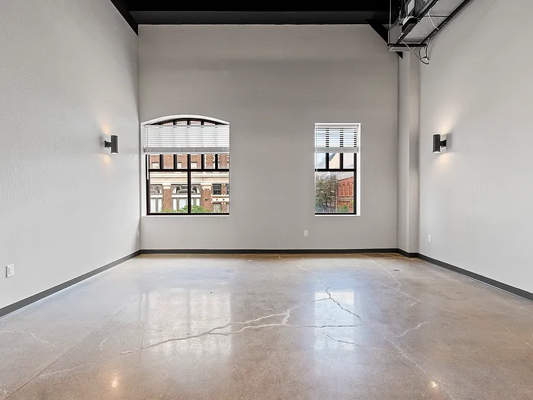 City Center Lofts — Photo 77