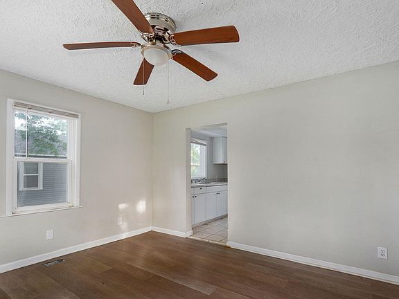3rd image of 2540 W State Street
