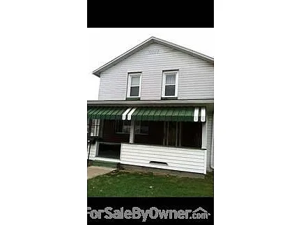 238 Franklin St photo 1