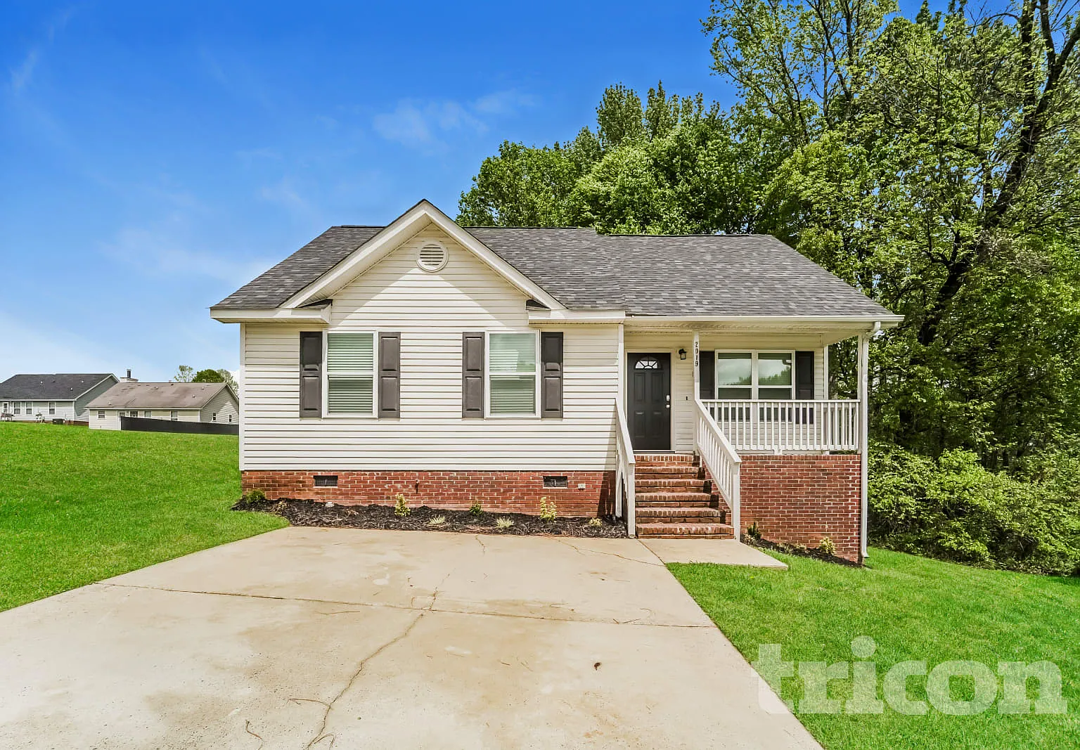 2019 Slater Springs Drive Charlotte NC — Photo 1
