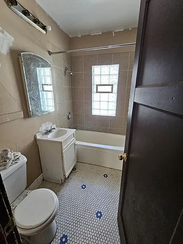 2737 N 48th St — Photo 10