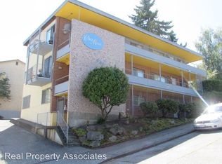 951 N 45th St APT 08, Seattle, WA 98103