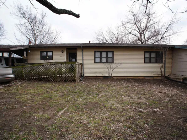 6612 SW Arborglade Ln, Topeka, KS 66619