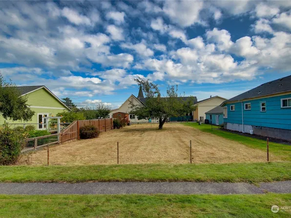 2019 N Avenue, Anacortes, WA 98221